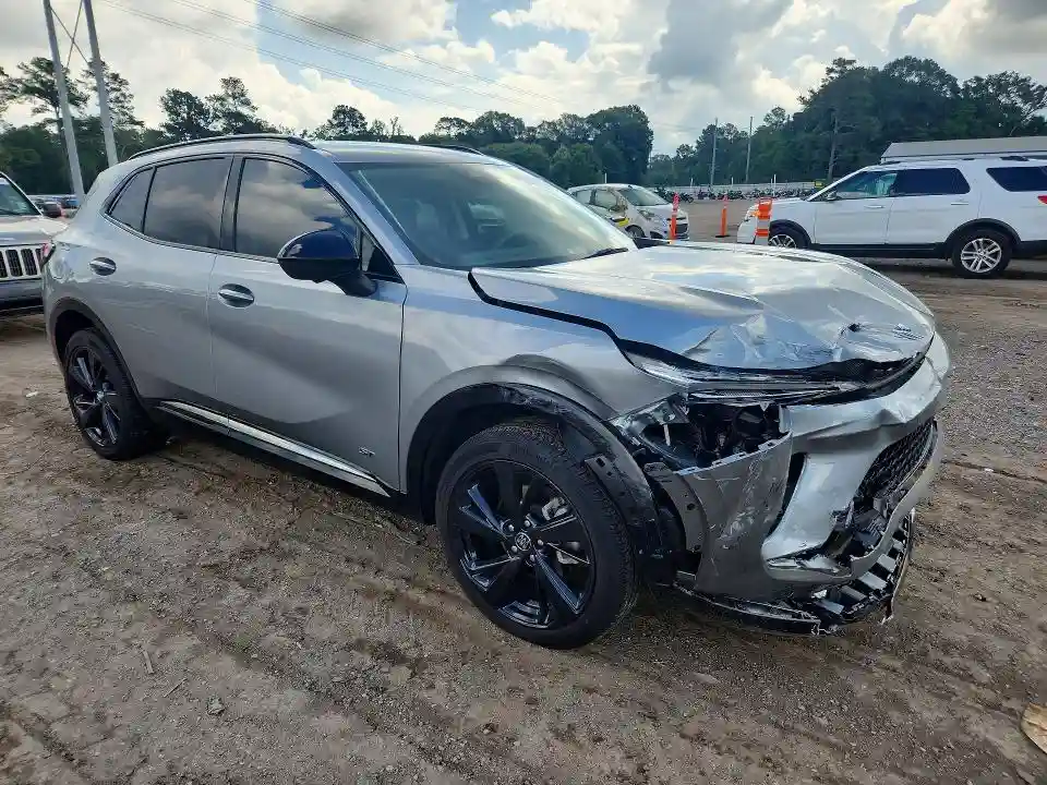 LRBFZLE4XSD032123 2025 BUICK ENVISION-3