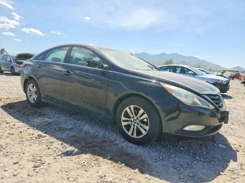 5NPEB4AC3DH770752 2013 HYUNDAI SONATA-3