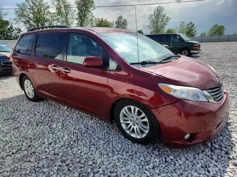 5TDYK3DC5ES452680 2014 TOYOTA SIENNA-3