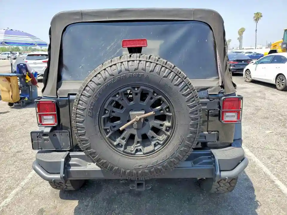 1C4BJWFG8CL230952 2012 JEEP WRANGLER-5