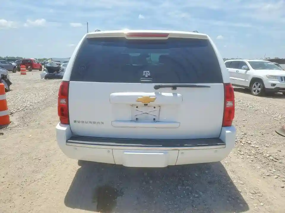 1GNSCKE03ER183327 2014 CHEVROLET SUBURBAN-5