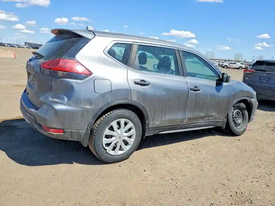 5N1AT2MT3HC804133 2017 NISSAN ROGUE-2