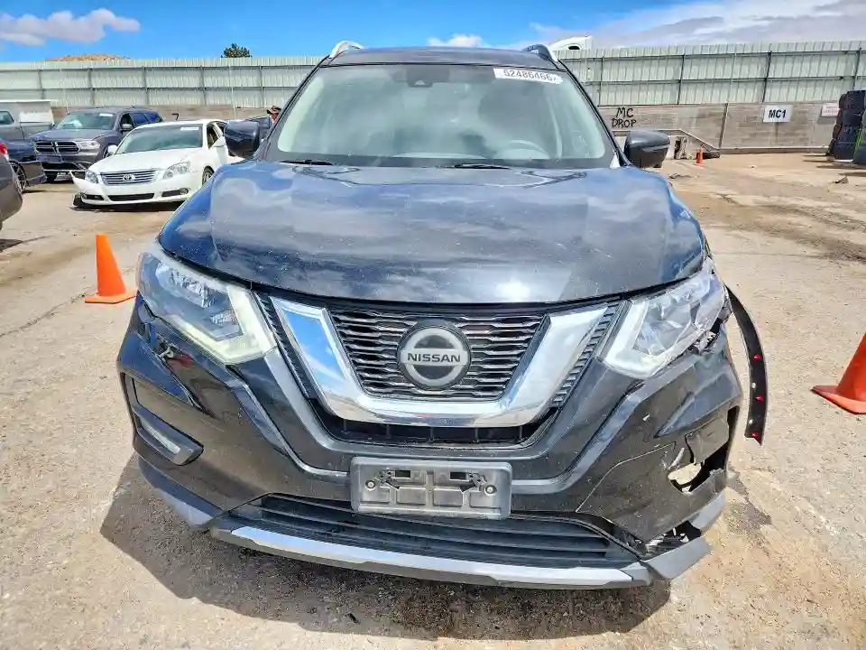 JN8AT2MT8JW464491 2018 NISSAN ROGUE-4