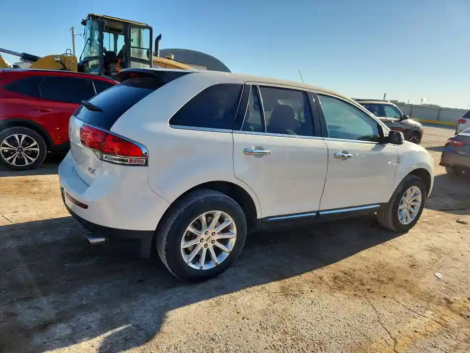 2LMDJ6JK0DBL25043 2013 LINCOLN MKX-2