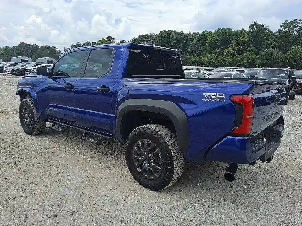 3TYLB5JN0RT047512 2024 TOYOTA TACOMA-1