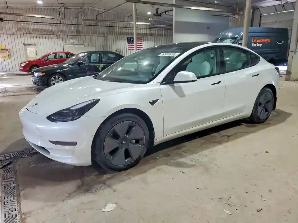 5YJ3E1EB4MF990172 2021 TESLA MODEL 3-0