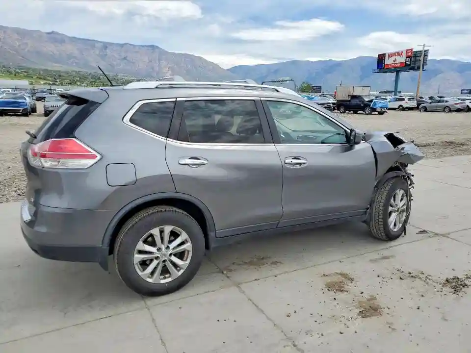 KNMAT2MT9GP628863 2016 NISSAN ROGUE-2