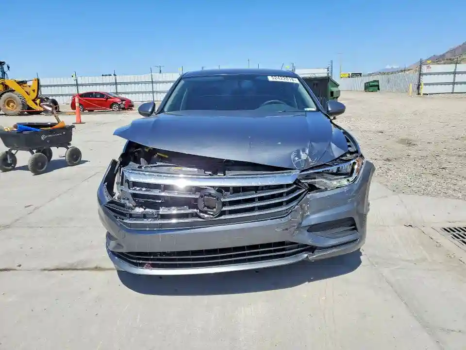 3VWN57BU0MM093991 2021 VOLKSWAGEN JETTA-4