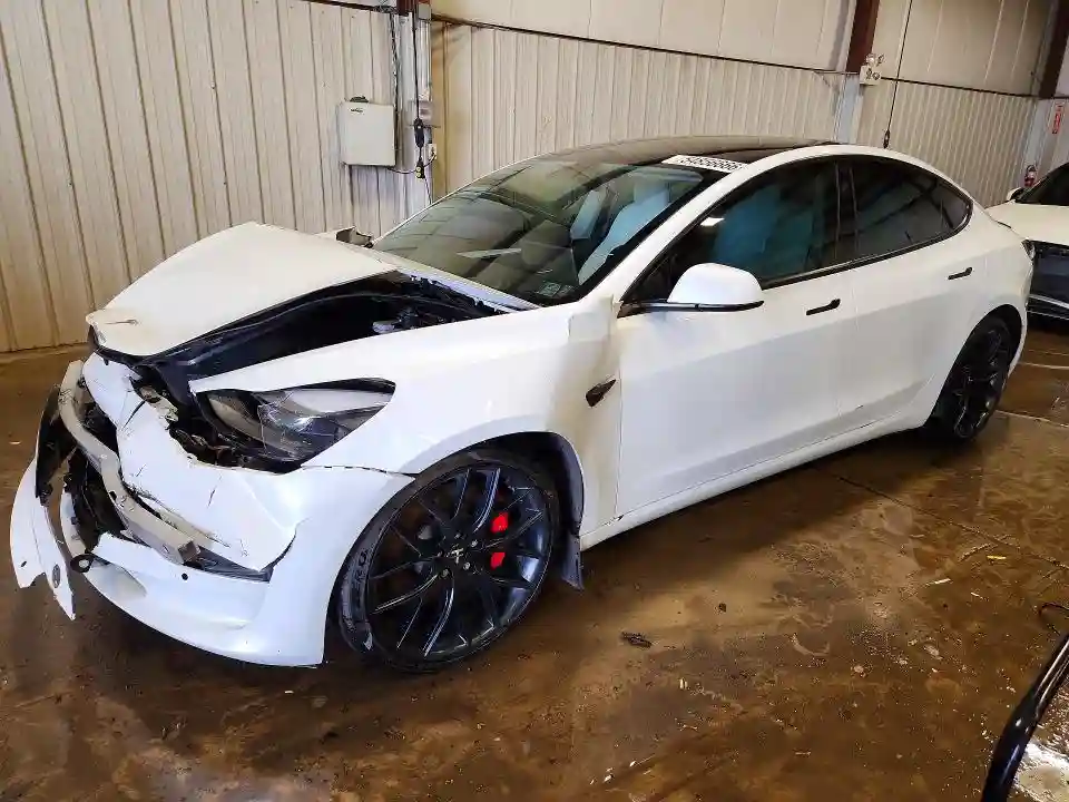 5YJ3E1ECXNF275889 2022 TESLA MODEL 3-0