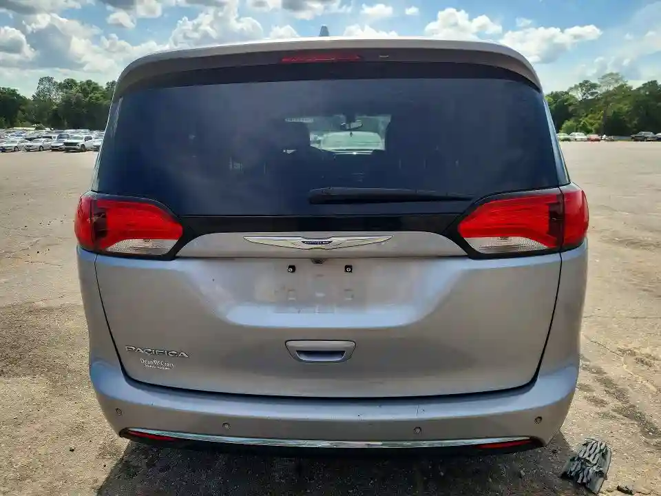 2C4RC1BG1KR731849 2019 CHRYSLER PACIFICA-5