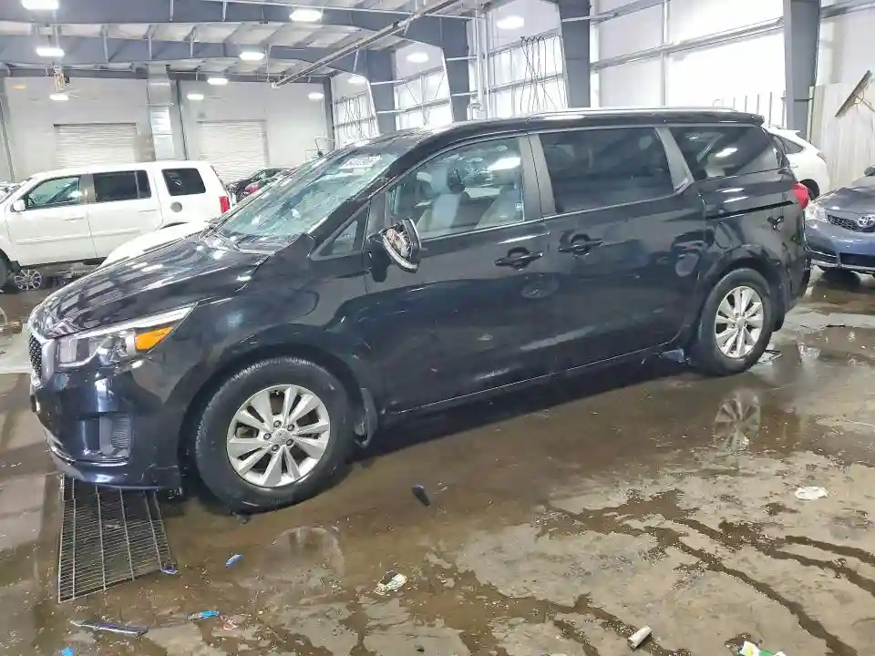 KNDMB5C1XG6099141 2016 KIA SEDONA-0