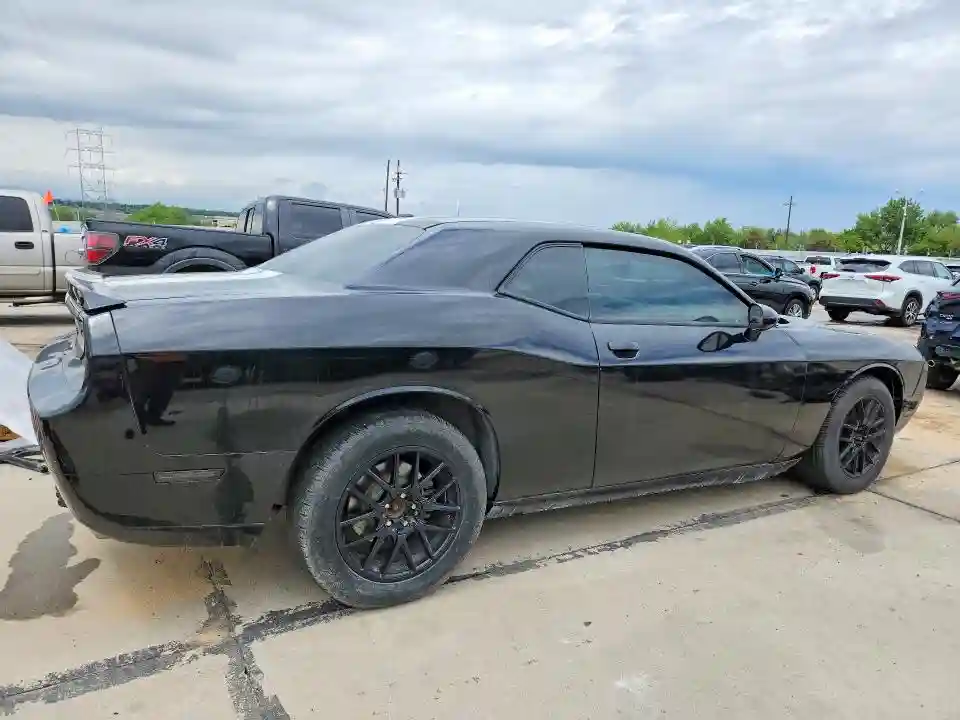 2C3CDYAG1CH186454 2012 DODGE CHALLENGER-2