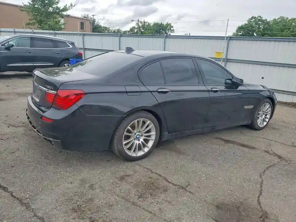 WBAYB6C53ED224352 2014 BMW 7 SERIES-2