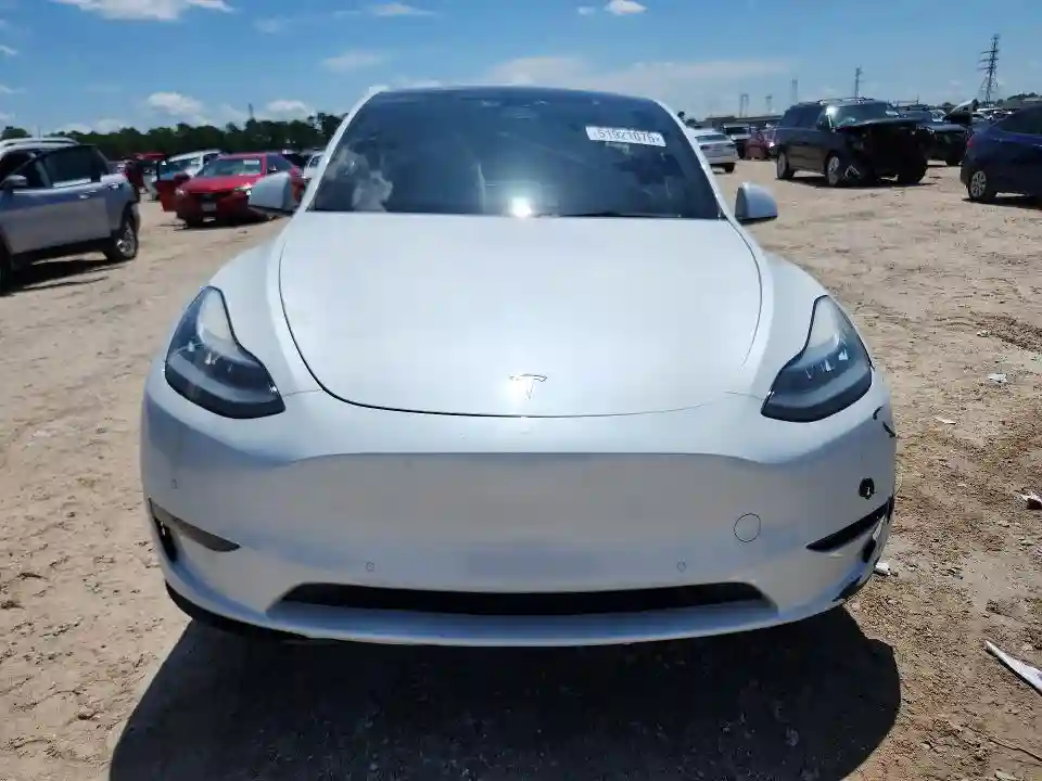 5YJYGDEE8MF201369 2021 TESLA MODEL Y-4