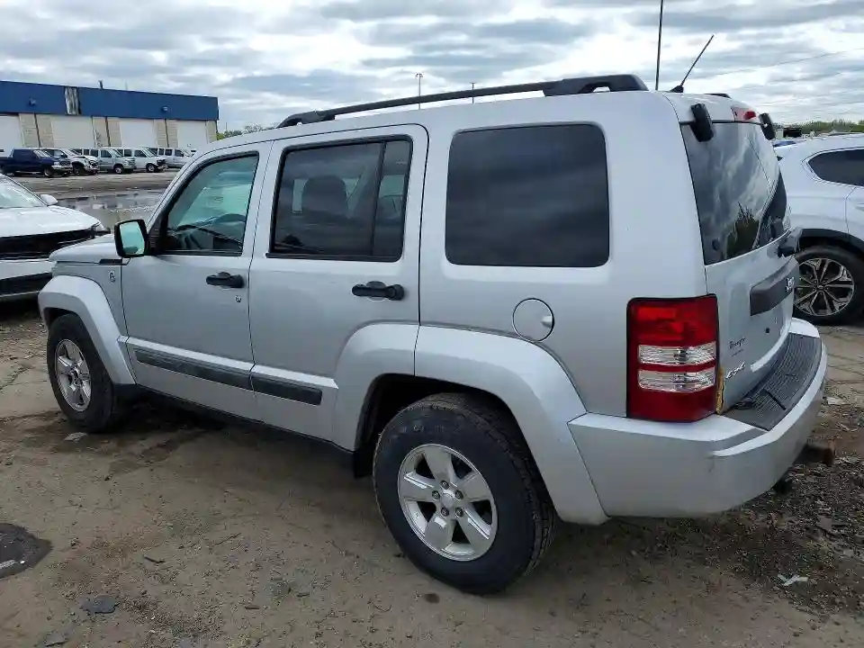 1C4PJMAKXCW158754 2012 JEEP LIBERTY-1