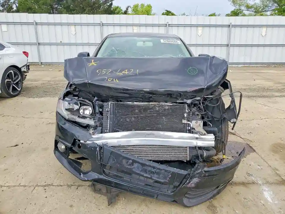 WAUBFAFL2BN049556 2011 AUDI A4-4