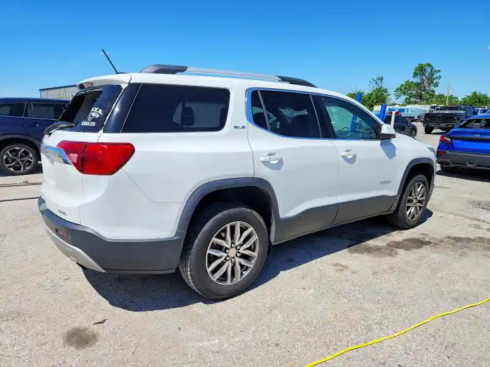 1GKKNSLA5HZ298695 2017 GMC ACADIA-2