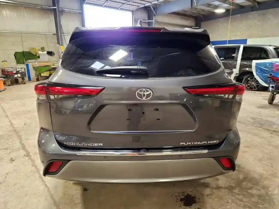 5TDFZRBH8MS130201 2021 TOYOTA HIGHLANDER-5