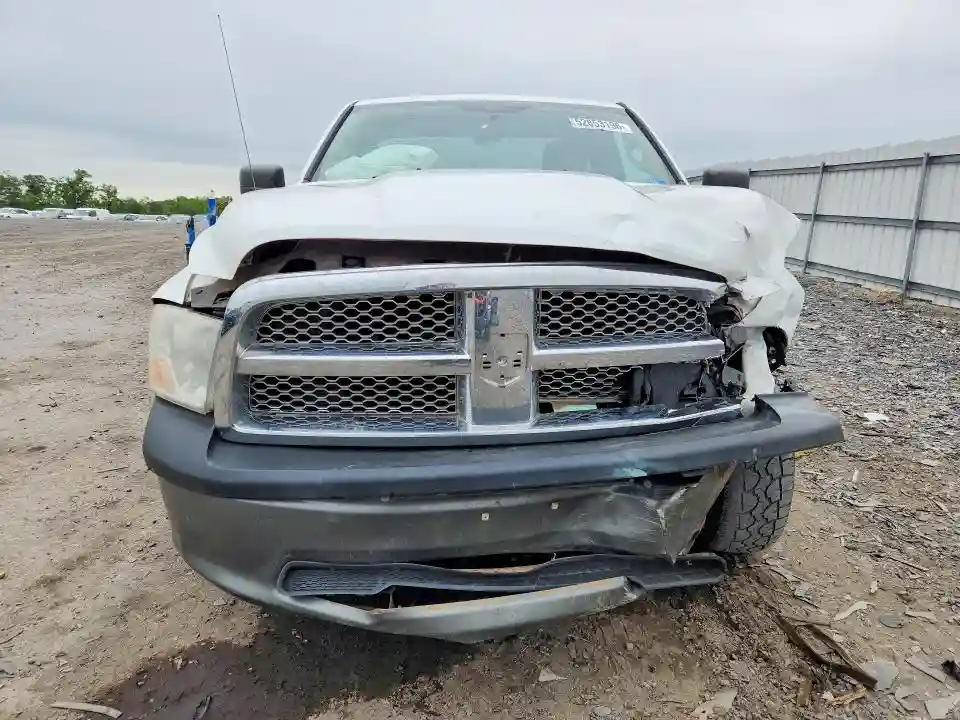 3D7JV1EPXBG540767 2011 DODGE RAM 1500-4