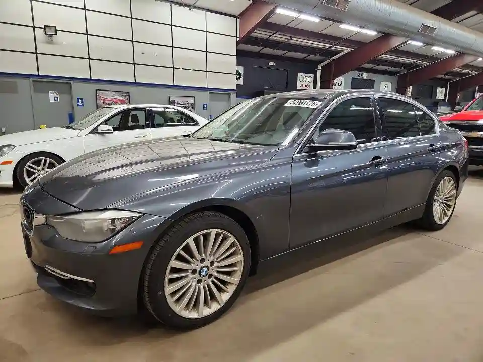 WBA3B5C59DF595801 2013 BMW 3 SERIES-0