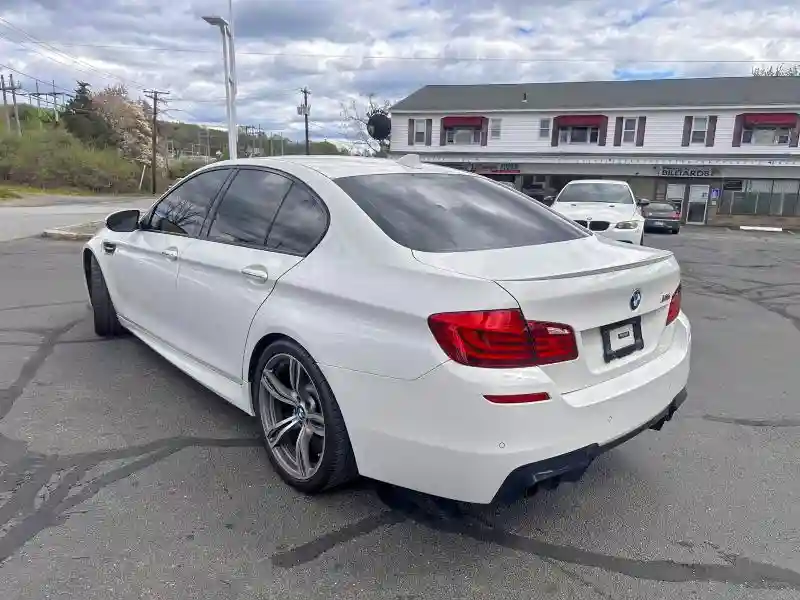 WBSFV9C57DD095641 2013 BMW M5-2