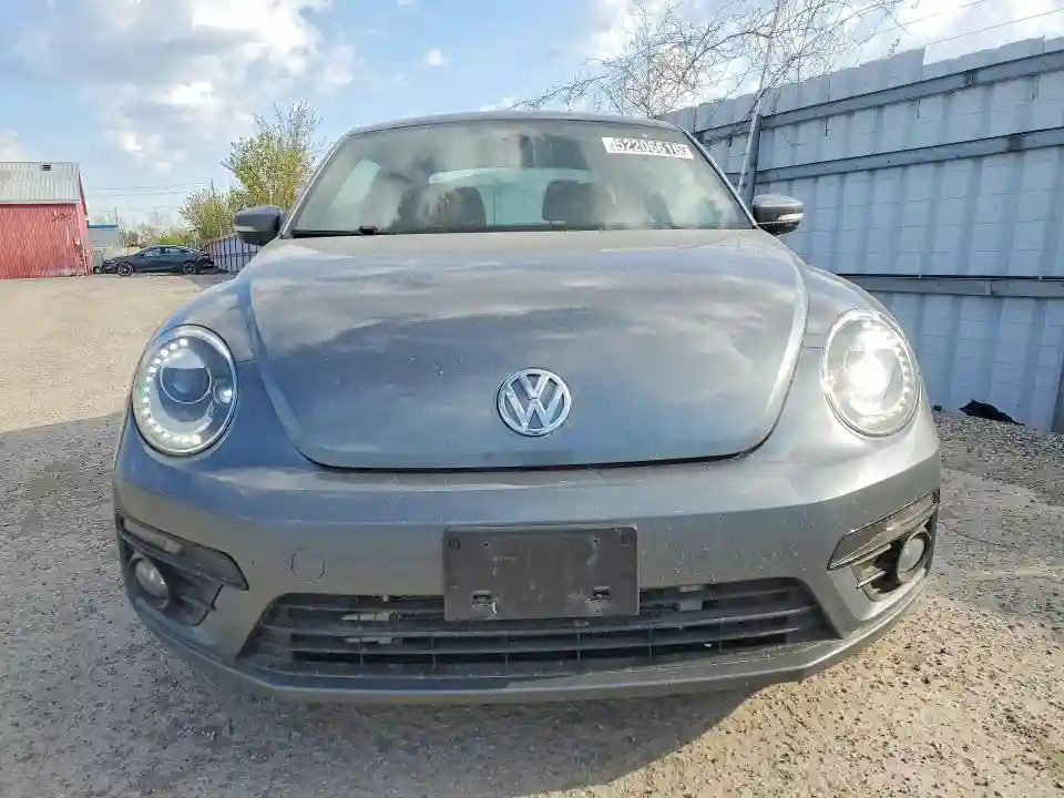 3VWJ17AT0HM632828 2017 VOLKSWAGEN BEETLE-4