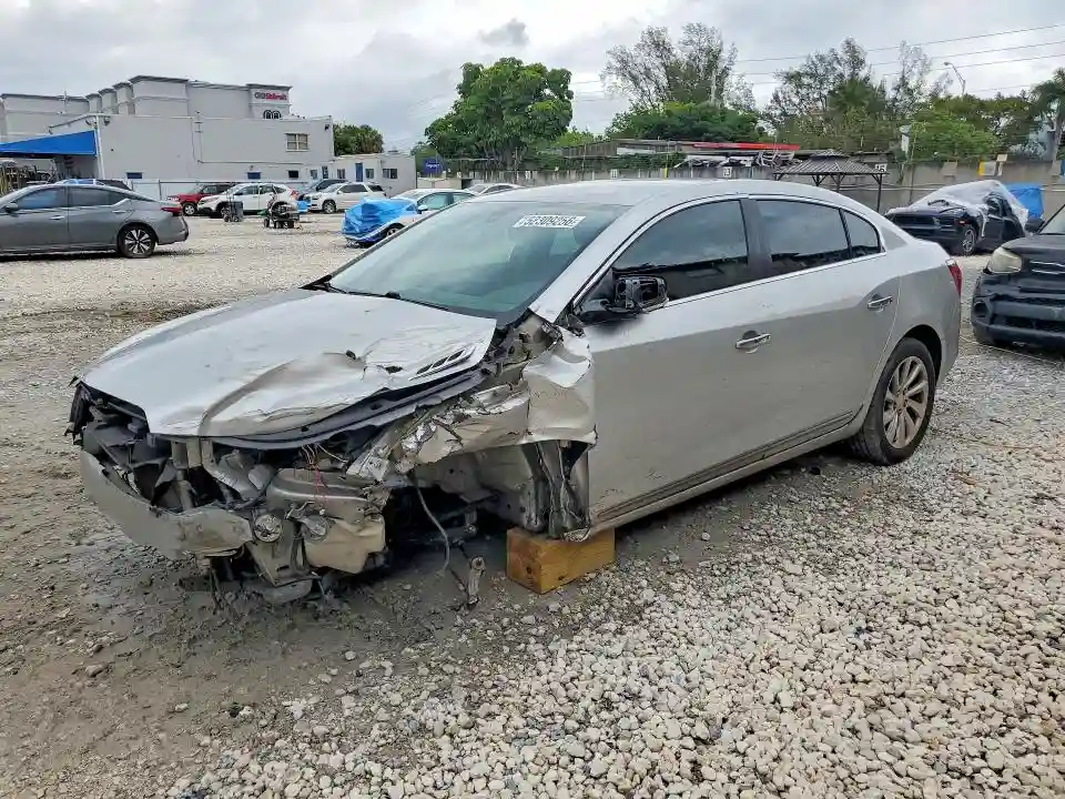 1G4GB5G36GF119776 2016 BUICK LACROSSE-0
