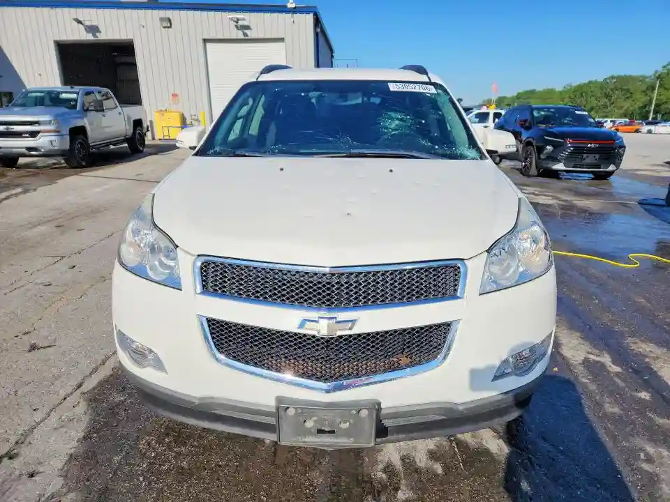 1GNKVGED4BJ124792 2011 CHEVROLET TRAVERSE-4