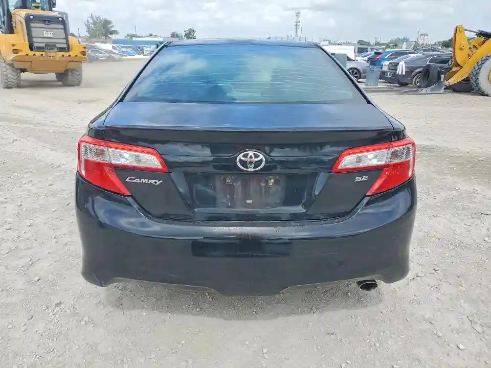 4T1BF1FK2EU787549 2014 TOYOTA CAMRY-5