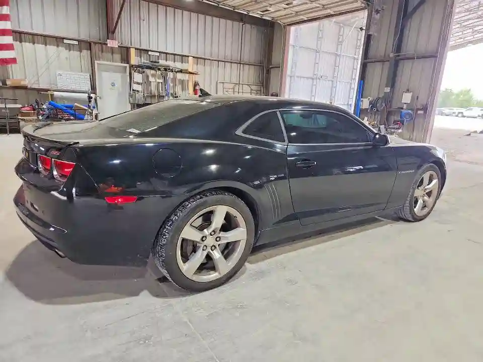 2G1FK1EJXB9122331 2011 CHEVROLET CAMARO-2