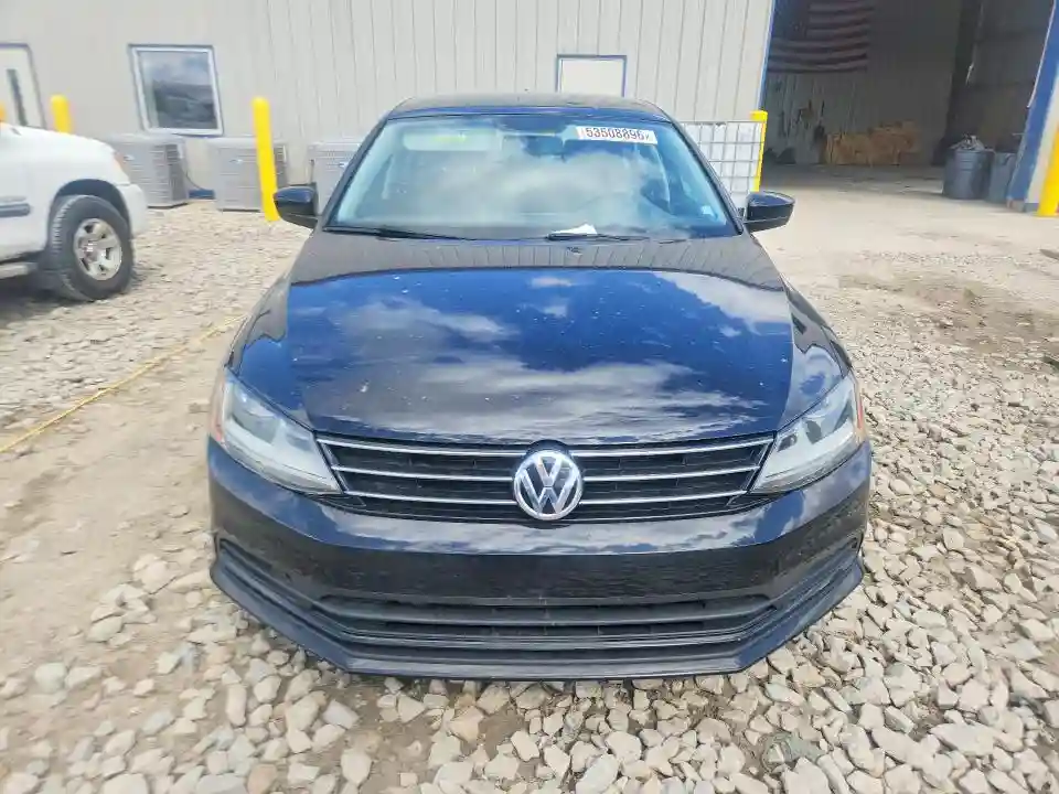 3VW2B7AJXHM336084 2017 VOLKSWAGEN JETTA-4