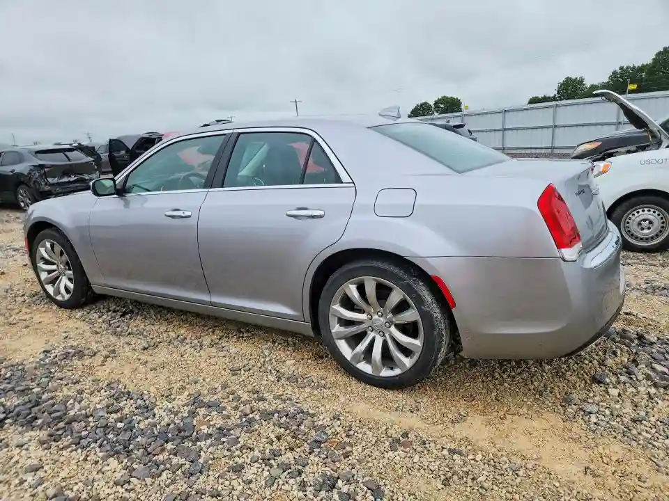 2C3CCAEG5JH262047 2018 CHRYSLER 300-1