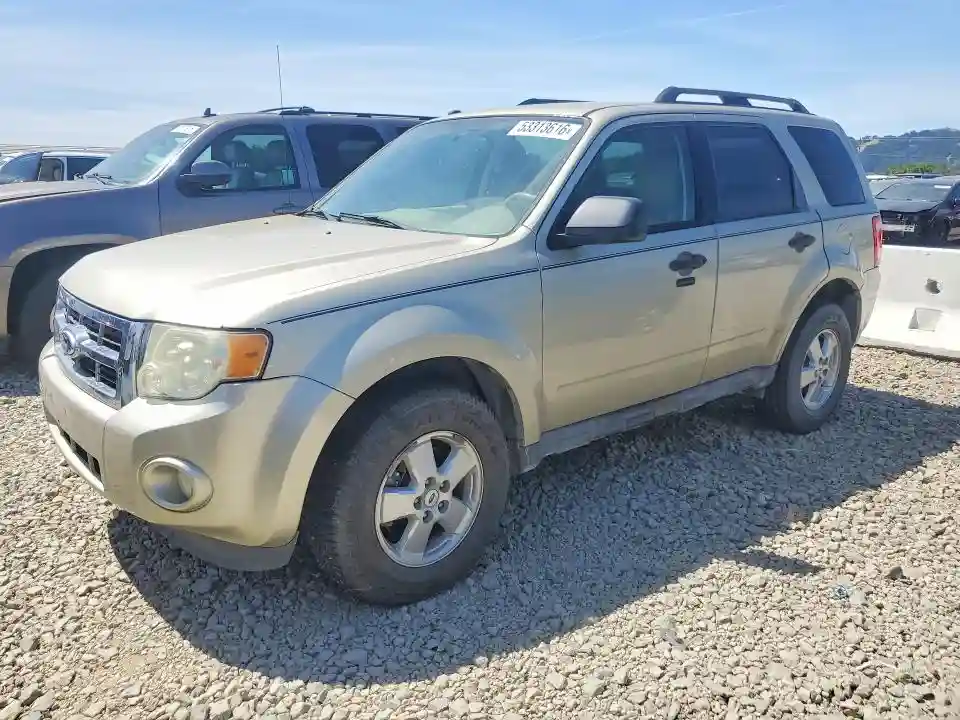 1FMCU0D75BKB57776 2011 FORD ESCAPE-0