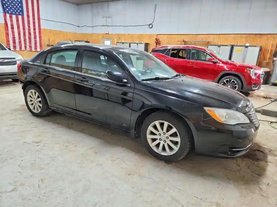 1C3BC1FB4BN602327 2011 CHRYSLER 200-3