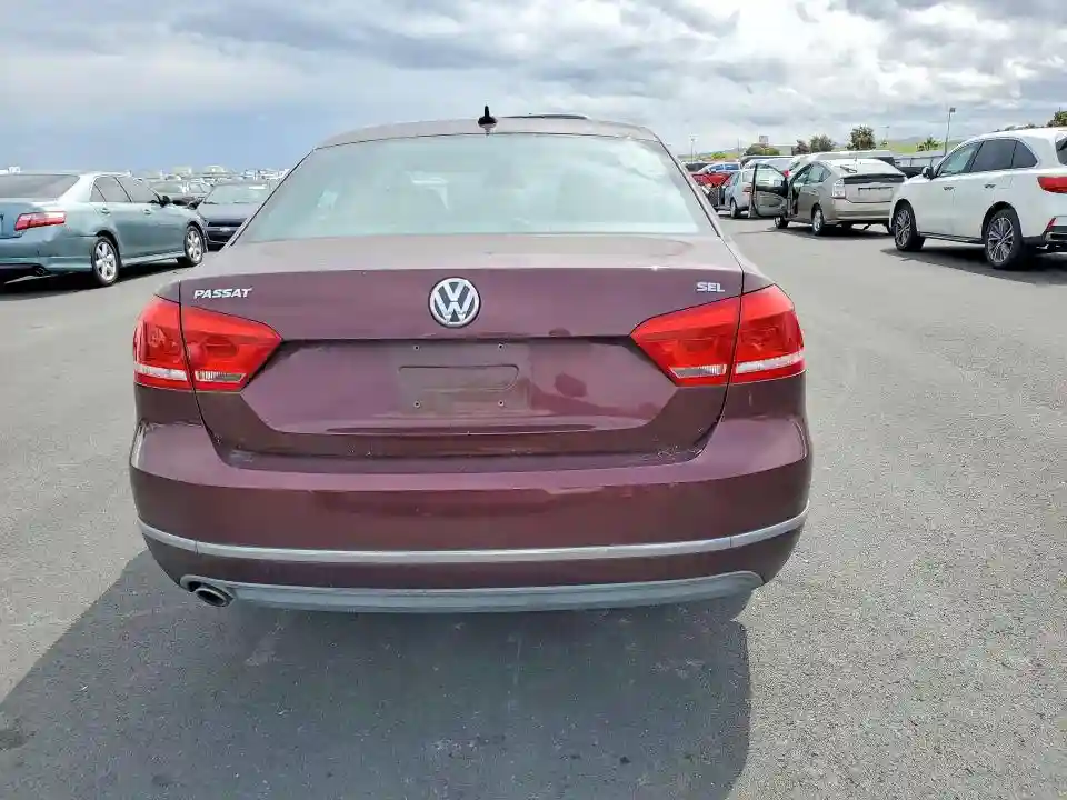 1VWCP7A35CC068918 2012 VOLKSWAGEN PASSAT-5