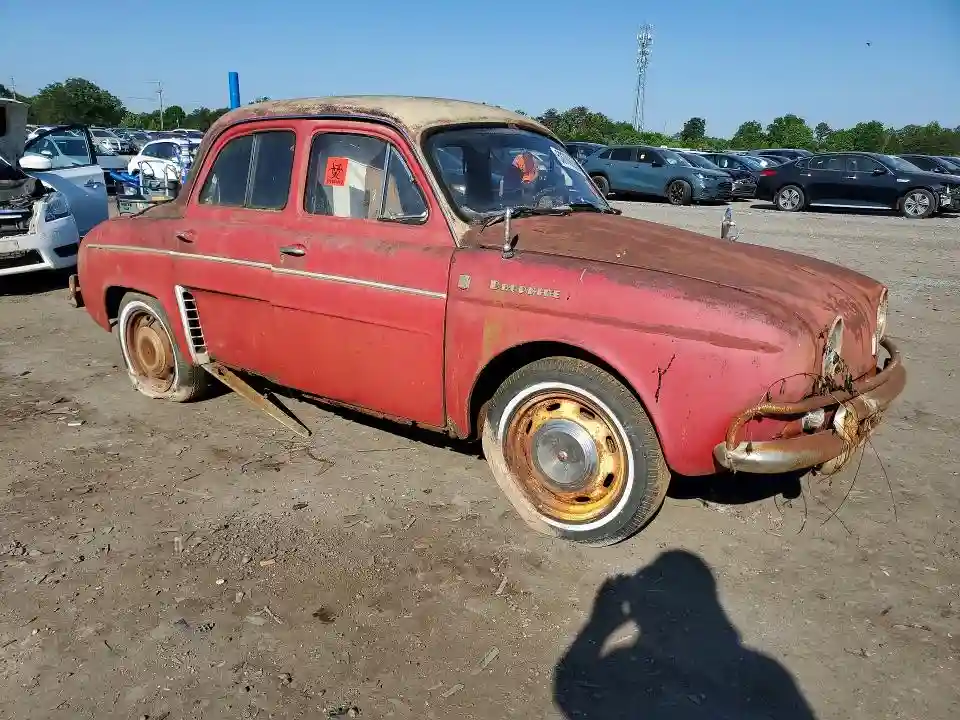 6857106 1962 RENAULT GTA-3