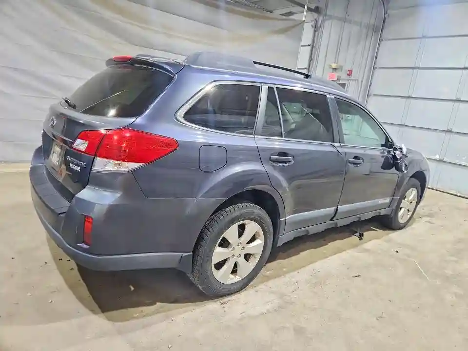4S4BRBKC0A3371382 2010 SUBARU OUTBACK-2