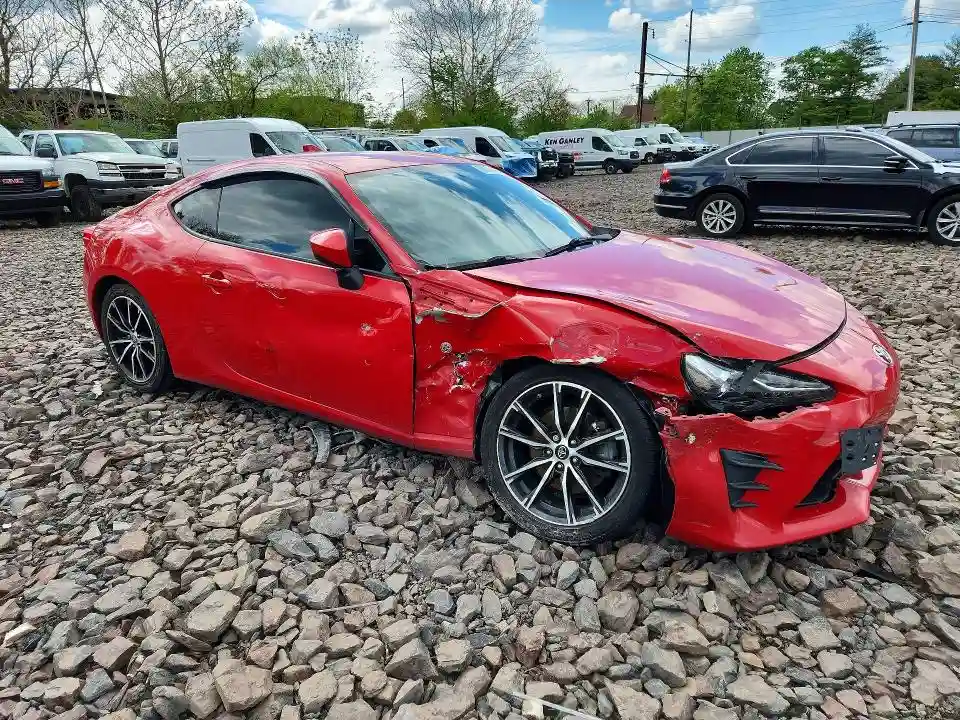 JF1ZNAA10H8703672 2017 TOYOTA 86-3