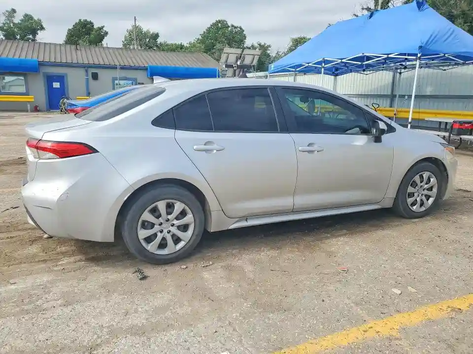 JTDEPMAE7NJ226105 2022 TOYOTA COROLLA-2