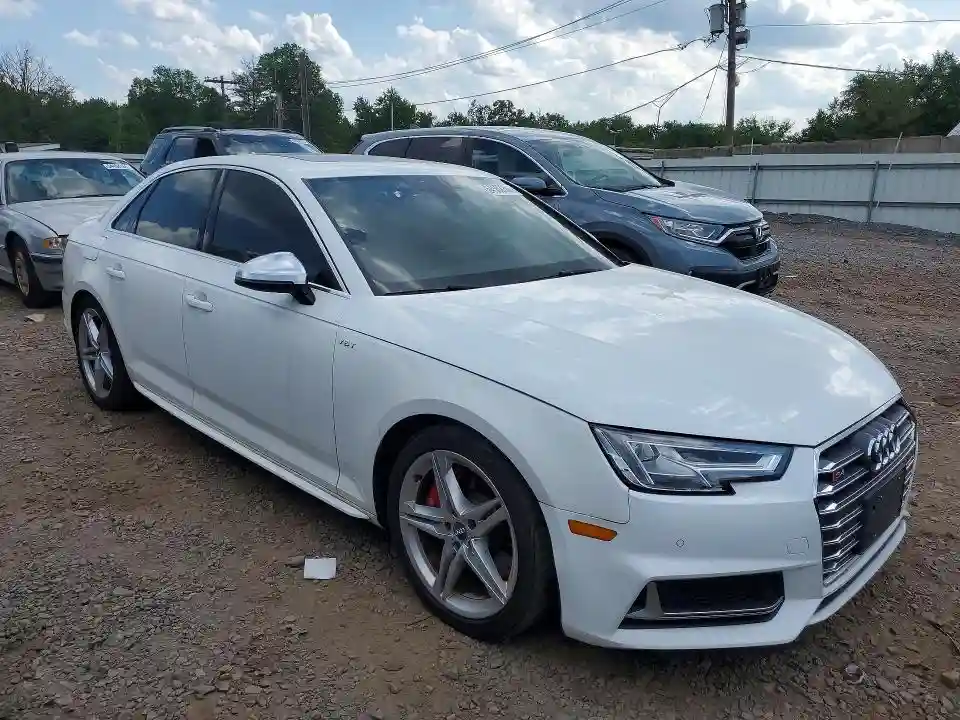 WAUB4AF42JA019445 2018 AUDI S4/RS4-3