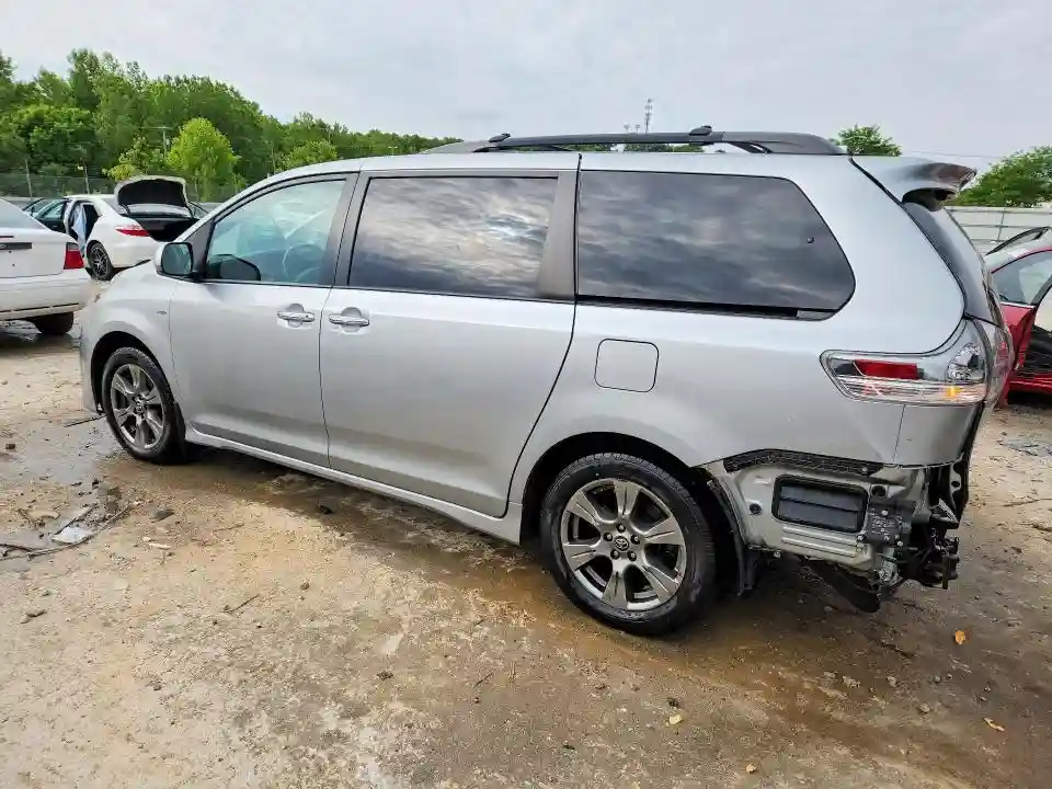 5TDEZ3DC4KS218346 2019 TOYOTA SIENNA-1