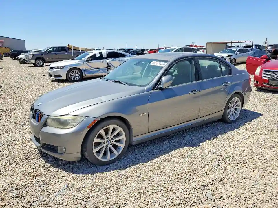 WBAPH7C52BE683197 2011 BMW 3 SERIES-0