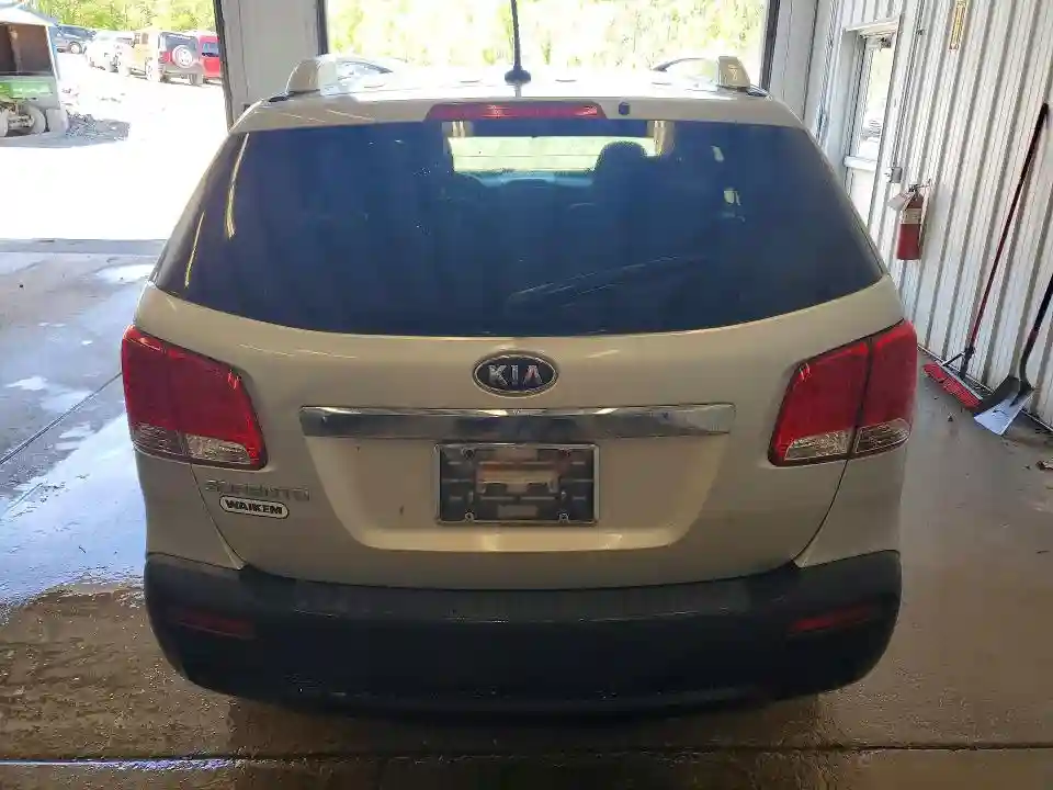 5XYKTDA24DG351792 2013 KIA SORENTO-5