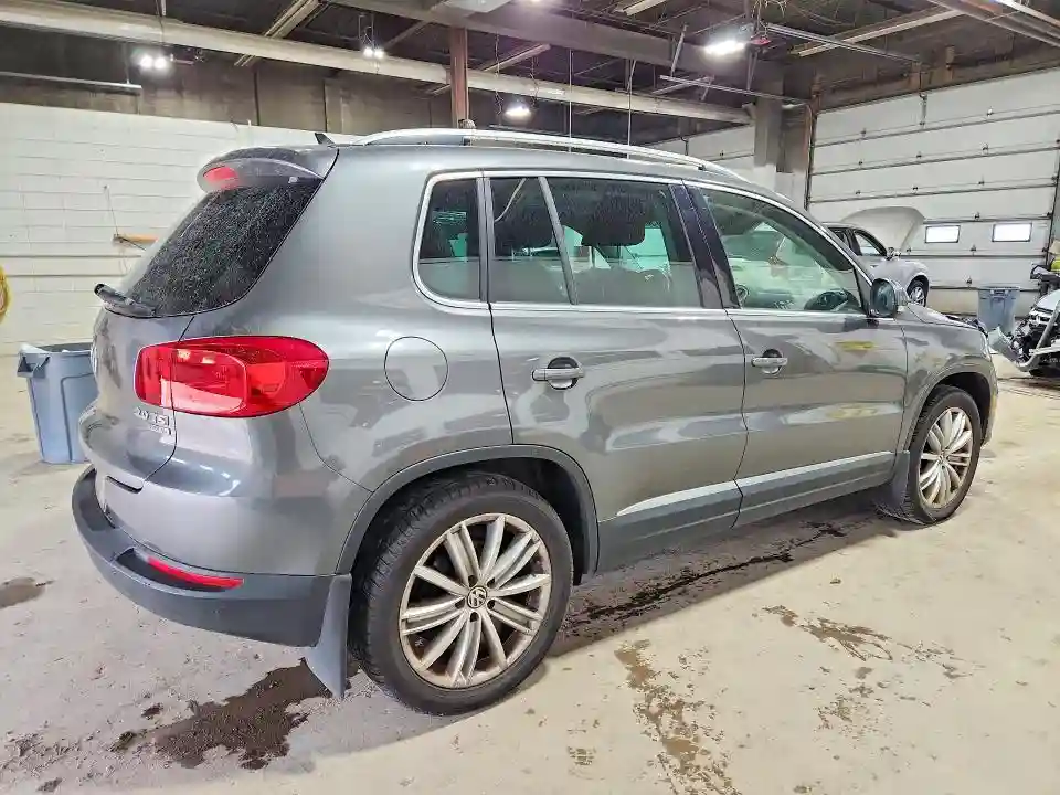 WVGBV7AX1FW502497 2015 VOLKSWAGEN TIGUAN-2