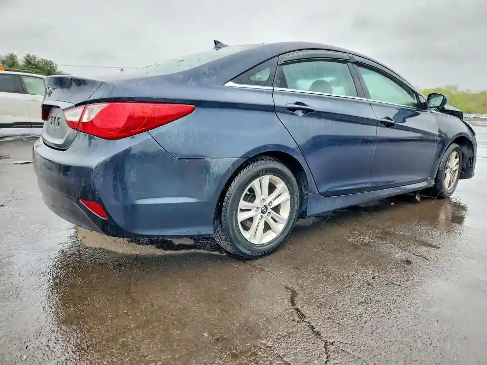 5NPEB4AC5EH888092 2014 HYUNDAI SONATA GLS-2