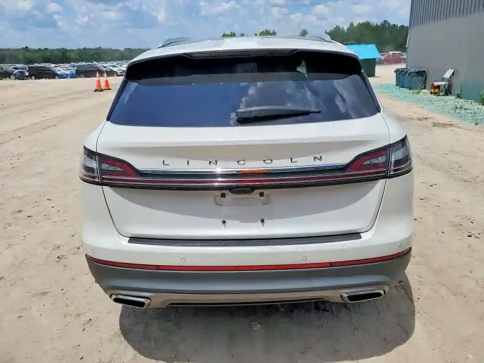 2LMPJ6K93MBL15955 2021 LINCOLN NAUTILUS-5