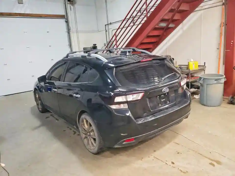 4S3GTAN68H3722528 2017 SUBARU IMPREZA-1