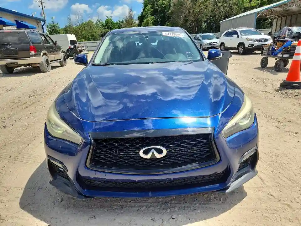 JN1EV7AP6JM355280 2018 INFINITI Q50-4