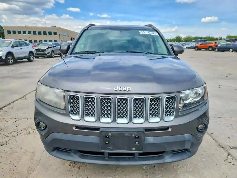1C4NJDEB4FD333081 2015 JEEP COMPASS-4