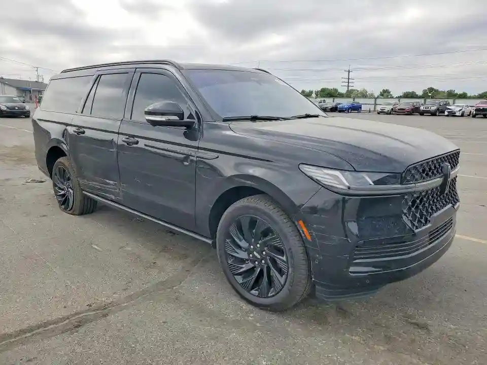 5LMJJ3LG5SEL13099 2025 LINCOLN NAVIGATOR-3